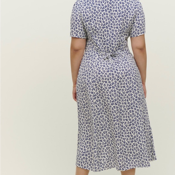 Reformation Locklin Dress in Bombay Size 0 - Picture 3 of 9